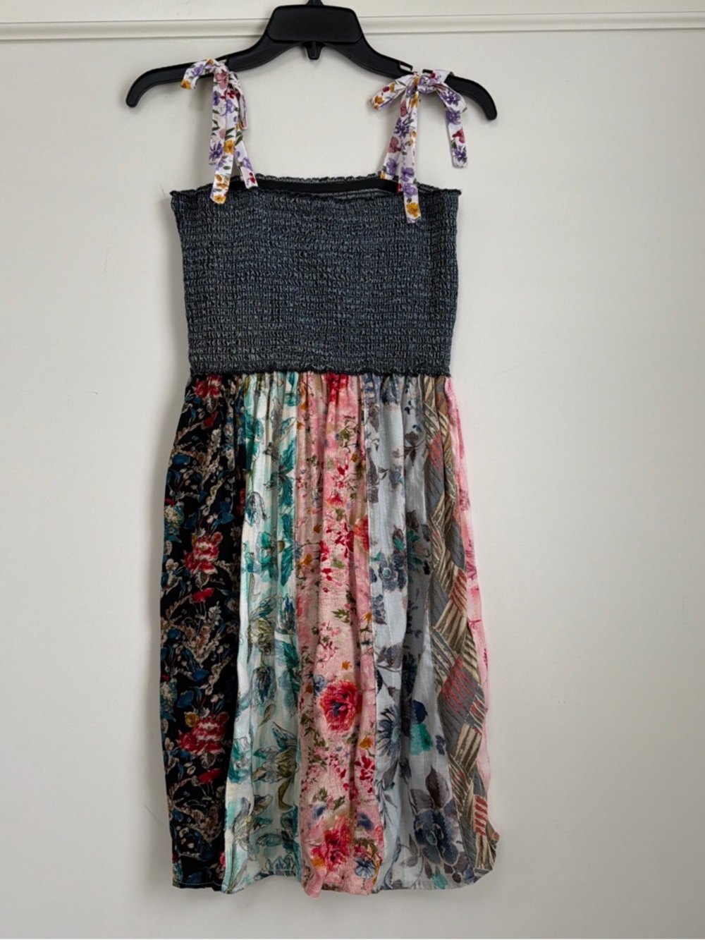 Young Threads Coquette Patchwork Smocked Mini Dress L Tie Bow Straps Boho NWT - Picture 6 of 6